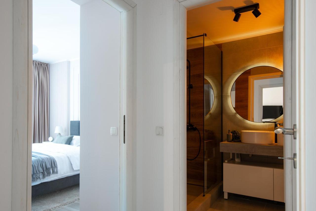Snowdrop Apartment Sinaia Exterior foto